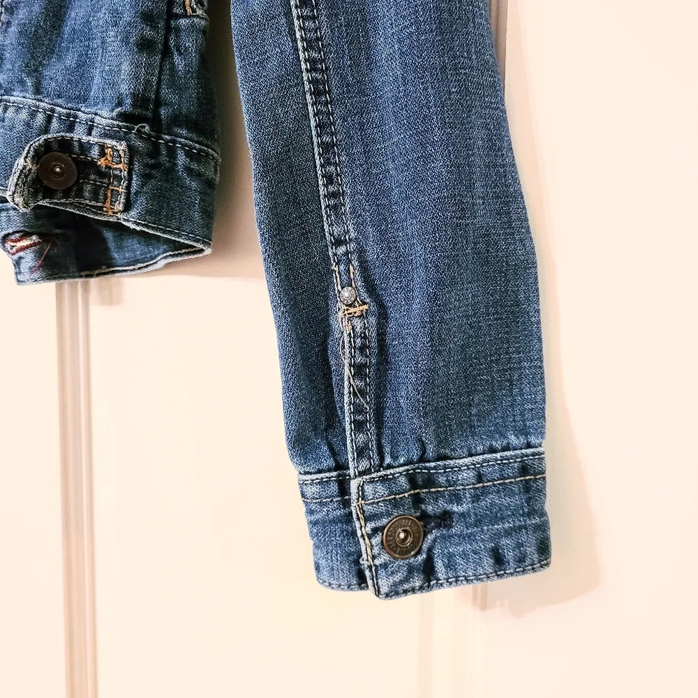 Aeropostale Vintage-Style Roughed Up Cropped Med. Blue Wash Denim Jacket - Picture 2 of 8